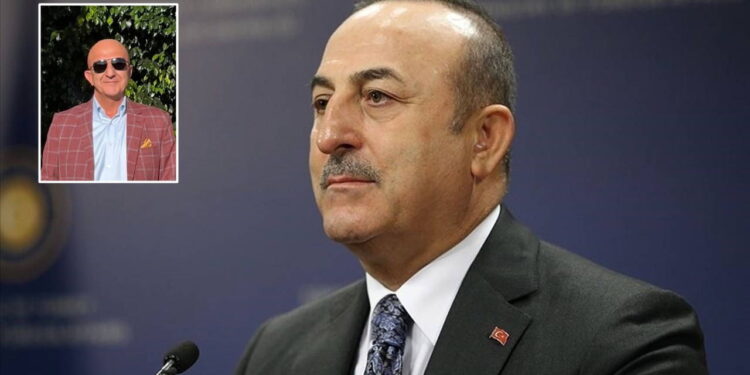Mevlüt Çavuşoğlu’nun kardeşi ofisinde silahla vuruldu