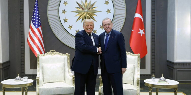 Trump’tan Türkiye’ye F-35 ve CAATSA sinyali: Yaptırımları kaldırabileceğimizi söyleyebilirim